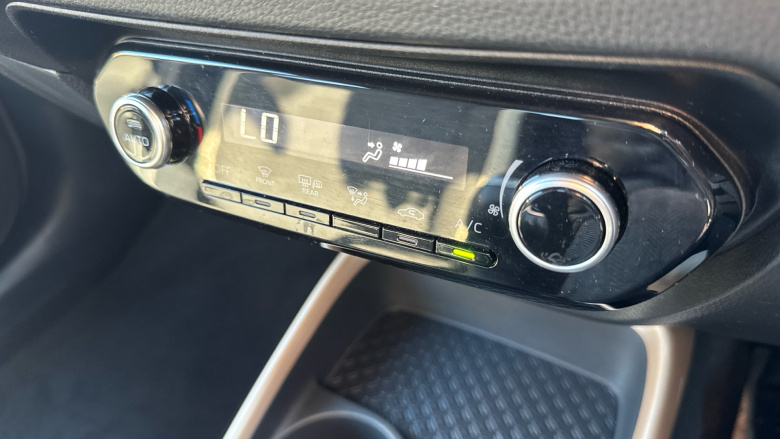Toyota Aygo X 1.0 VVT-i Edge 5dr Petrol Hatchback